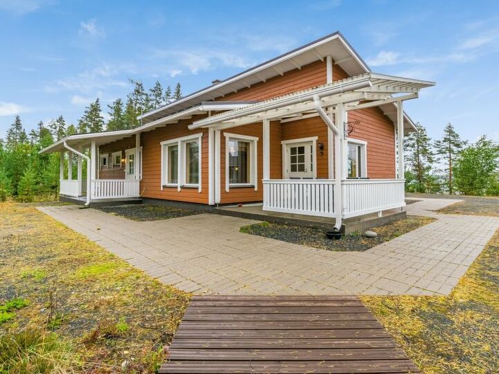 Vaš popoln pobeg, Kitee 1058, Kitee, Finland