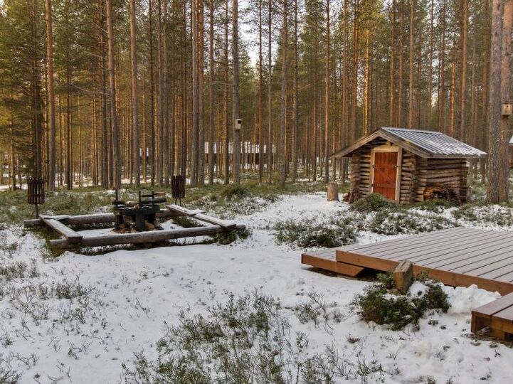 Dom s 5 zvezdicami na vrhunski lokaciji, Pelkosenniemi 1270