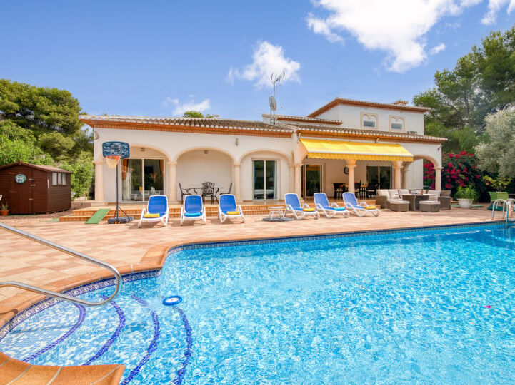 Osamljena vila Retreat v Costa Blanci, 1083, Trencall, Spain