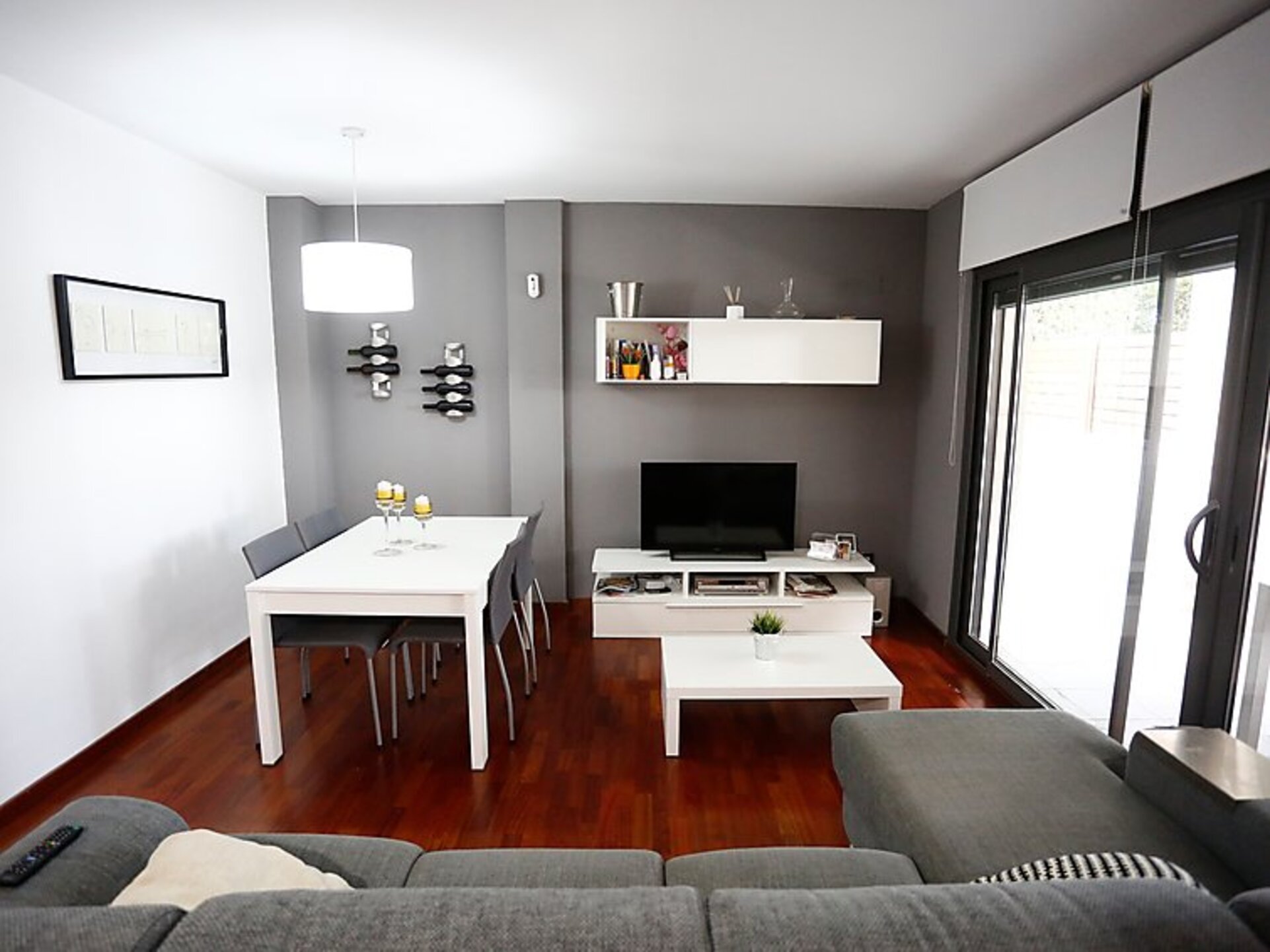 Sanjska vila s 3 spalnicami na vrhunski lokaciji, 1006