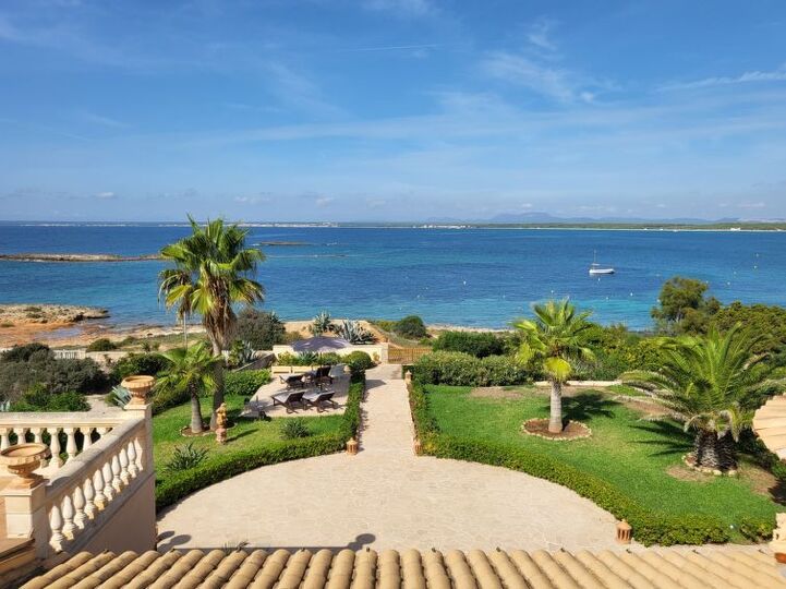 Elegantna vila s 4 spalnicami na odlični lokaciji, 1616, Mallorca, Spain