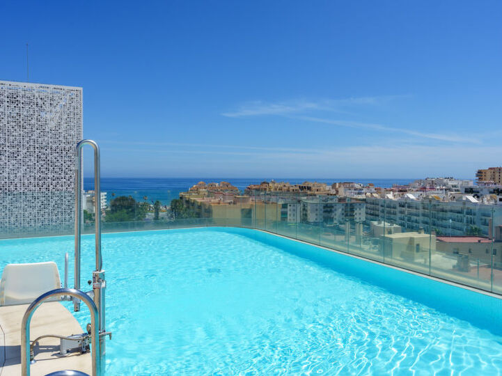 Luksuzna vila s 3 spalnicami, 1125, Estepona, Spain