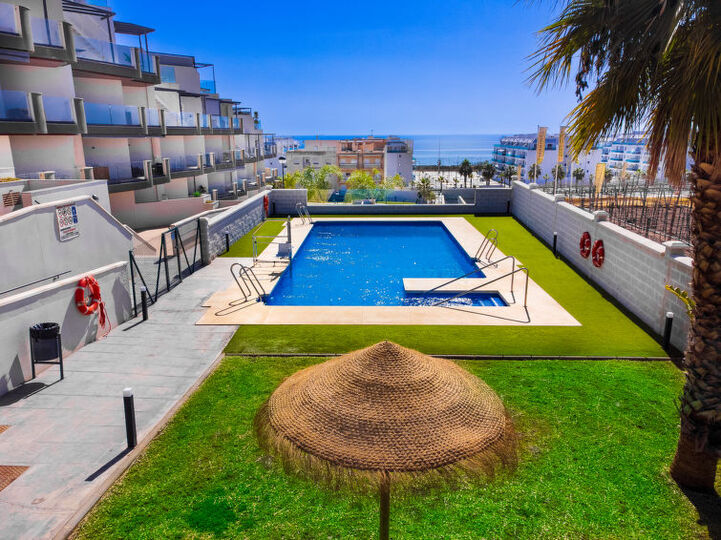 Moderna oaza v Costa del Sol, 1144, Los Llanos, Spain