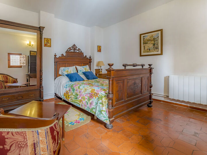 Luksuzna vila s 4 spalnicami v Andaluziji, 1007