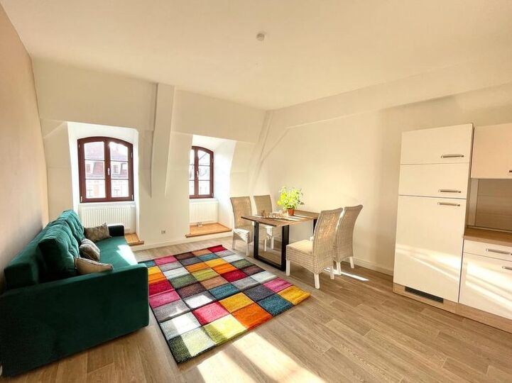 Elegantna vila, idealna za pare, 1000, Zittau, Germany