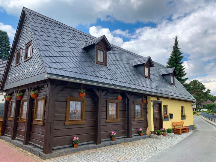 Sachsen Oasis: 2BR Villa Romance, 1010, Großschönau, Germany