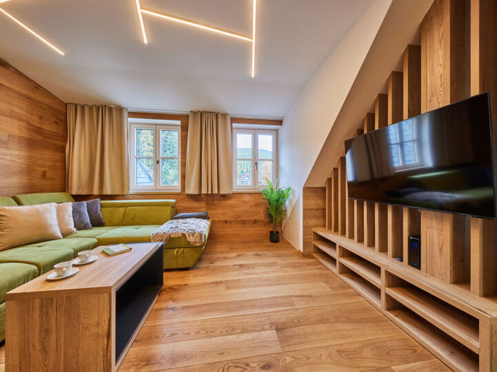 Elegantna vila v mirnem okolju, 1035, Královéhradecký kraj, Czech Republic