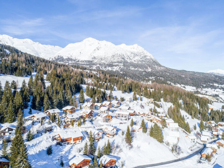 Elegantna vila v švicarskih Alpah, 1112, Parsonz, Switzerland