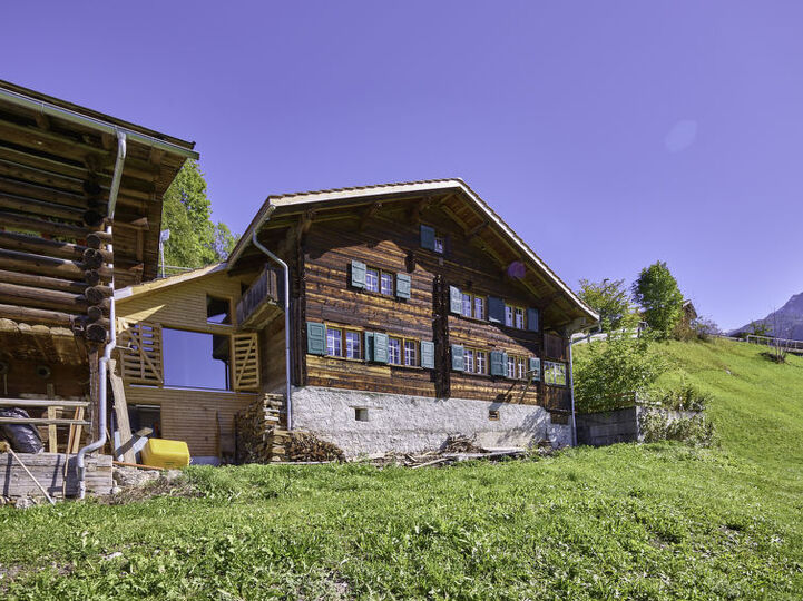 Razkošno alpsko počitniško naselje v Graubündnu, 1118, Klosters-Serneus, Switzerland