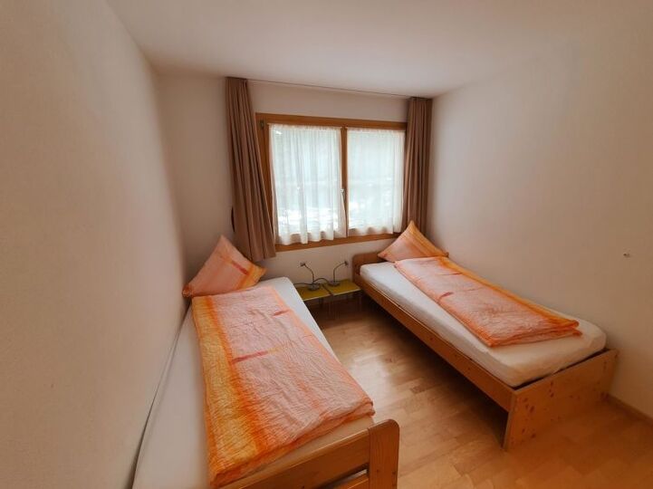 Mirno skrivališče z 2 spalnicama v Graubündnu, 1125