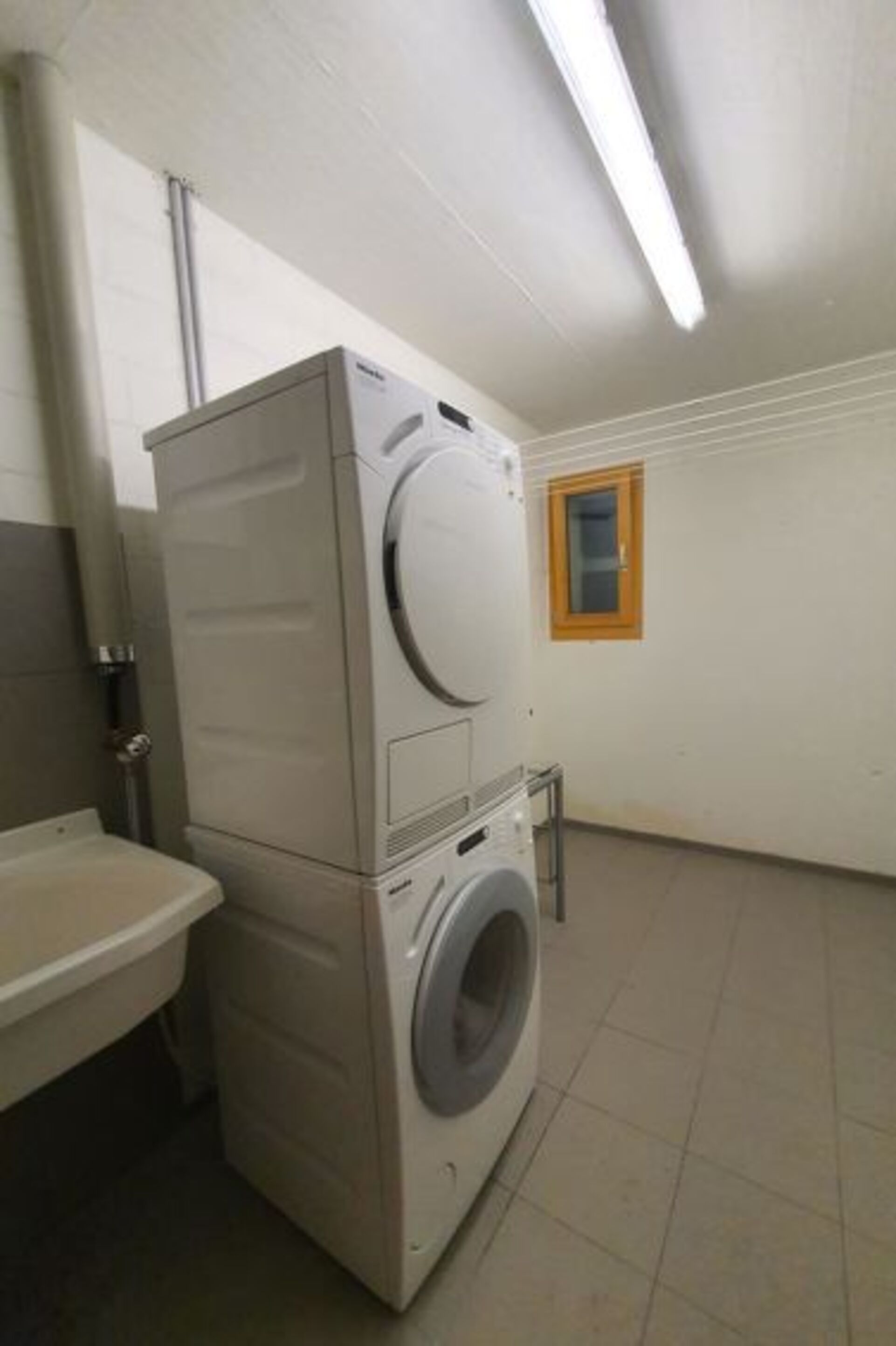 Mirno skrivališče z 2 spalnicama v Graubündnu, 1125