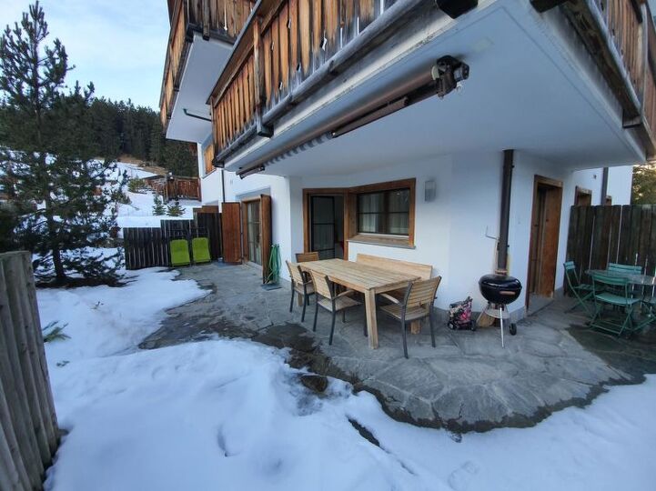 Mirno skrivališče z 2 spalnicama v Graubündnu, 1125