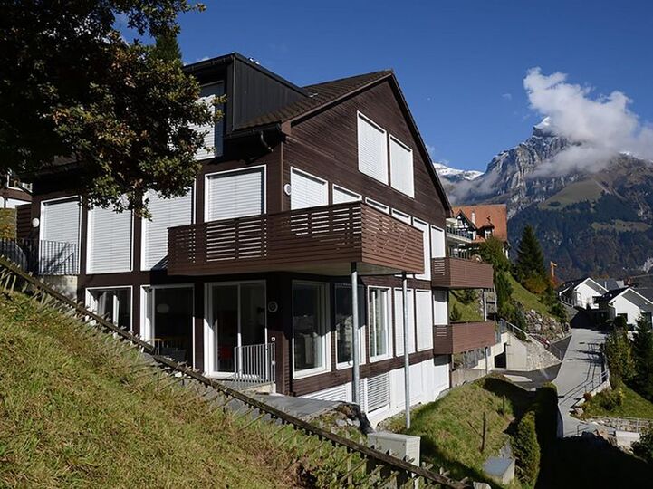 Elegantna oaza v Obwaldnu, 1003, Engelberg, Switzerland