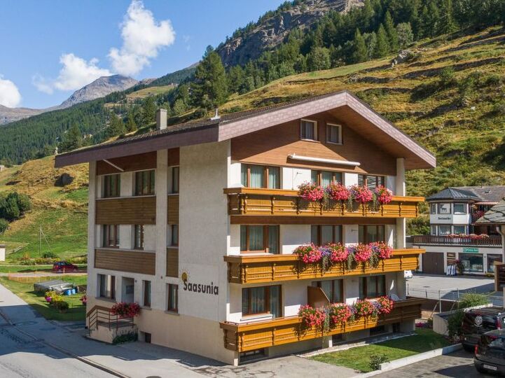 Prijeten umik v Saas-Grundu, 1416, Saas-Grund, Switzerland