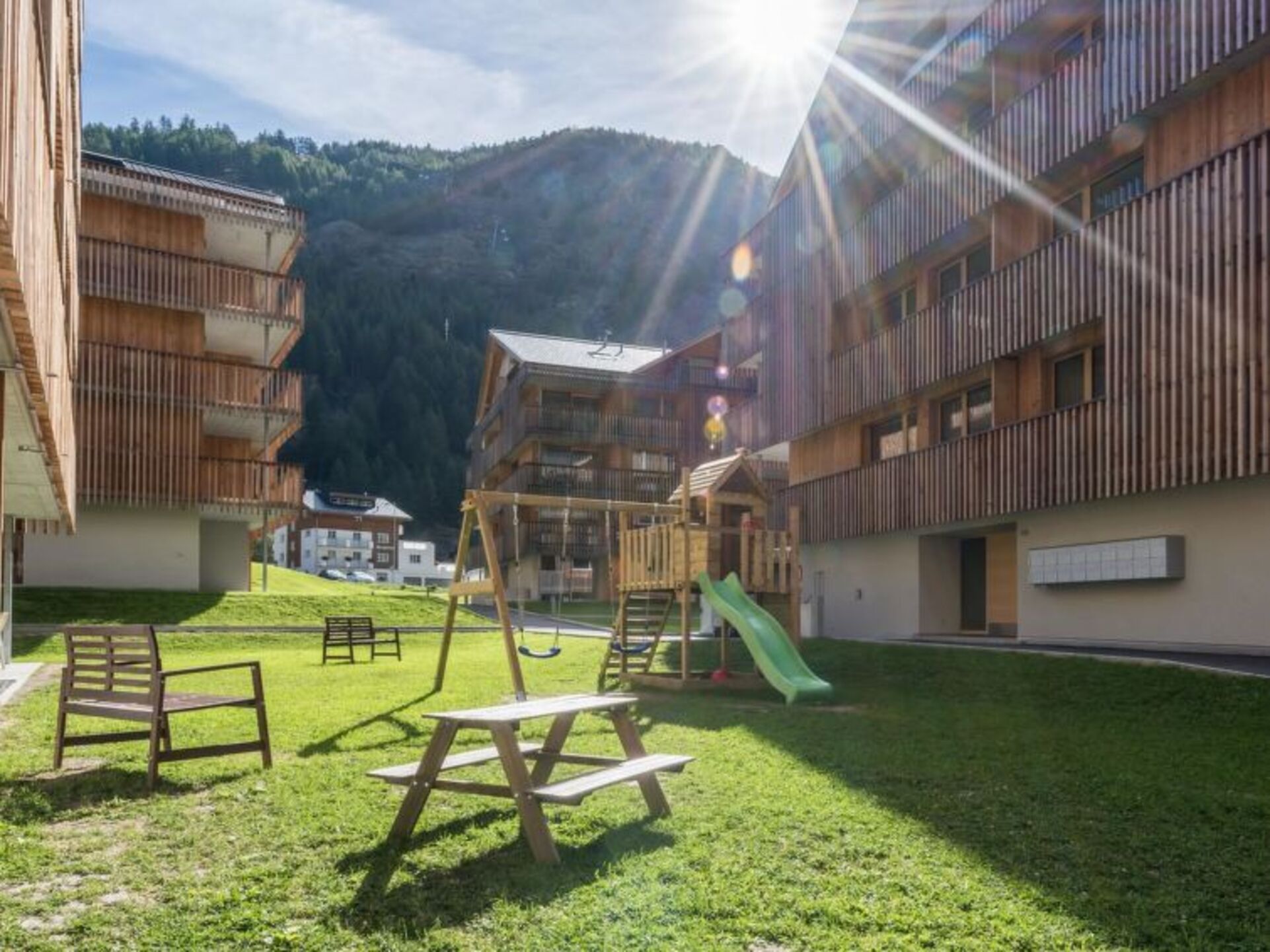 Moderna luksuzna vila v Saas-Grundu, 1242