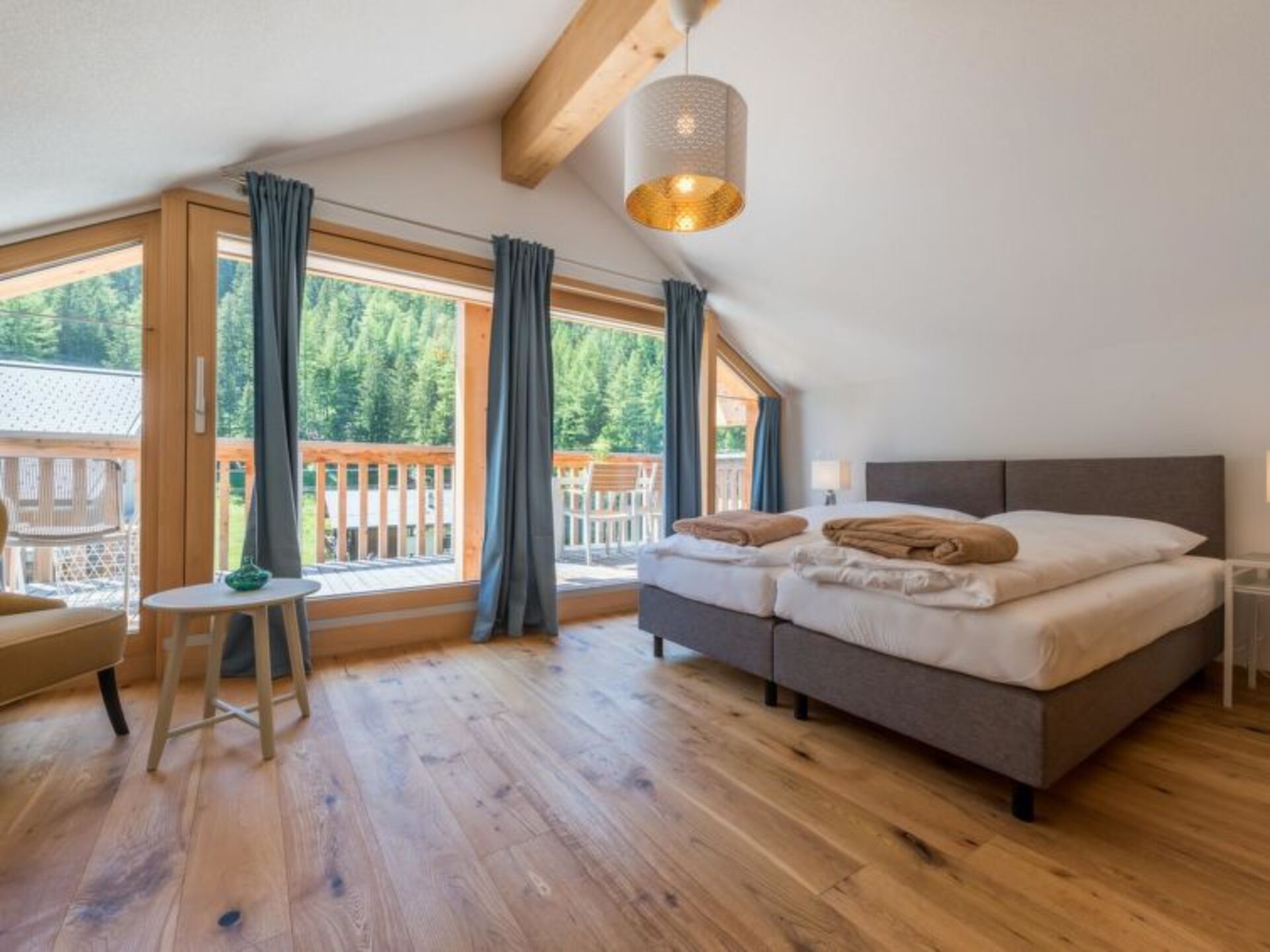 Prijetna vila z 2 spalnicama v Saas-Grundu, 1243