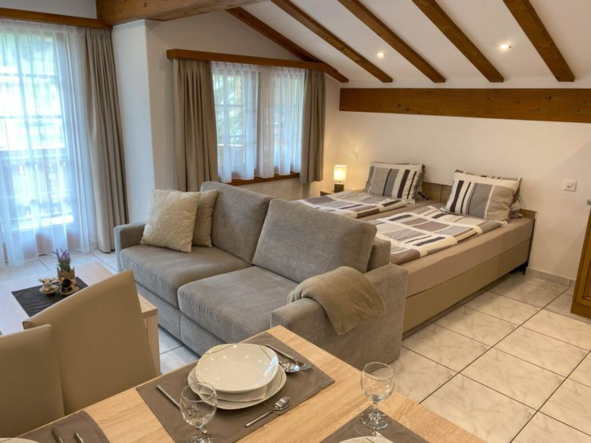 Očarljiva vila z 1 spalnico v Saas-Grundu, 1260
