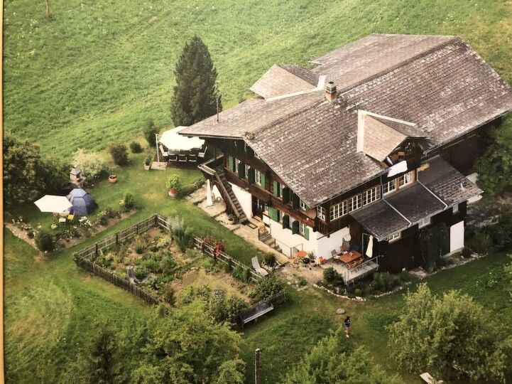 Prijetna vila z 2 spalnicama v mestu Lenk, 1187