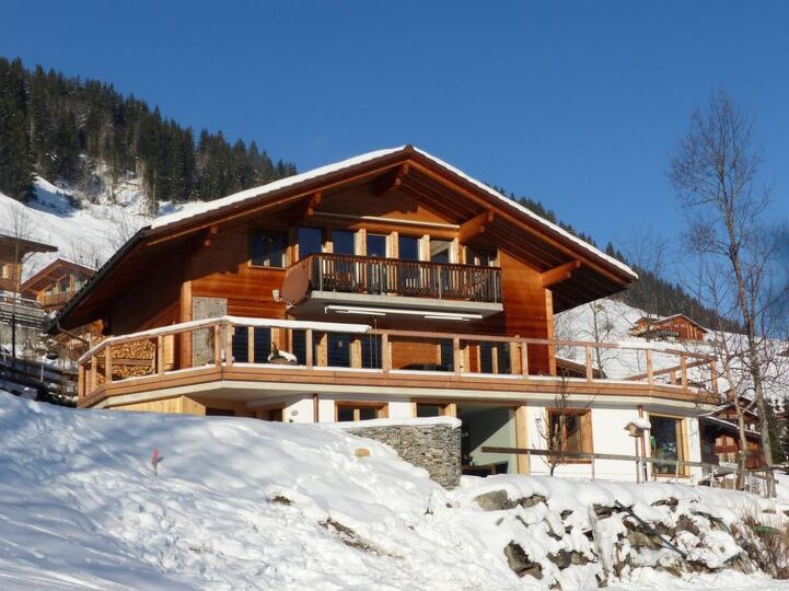 Edinstvena vila s 3 spalnicami v Lenku, 1189, Lenk, Switzerland
