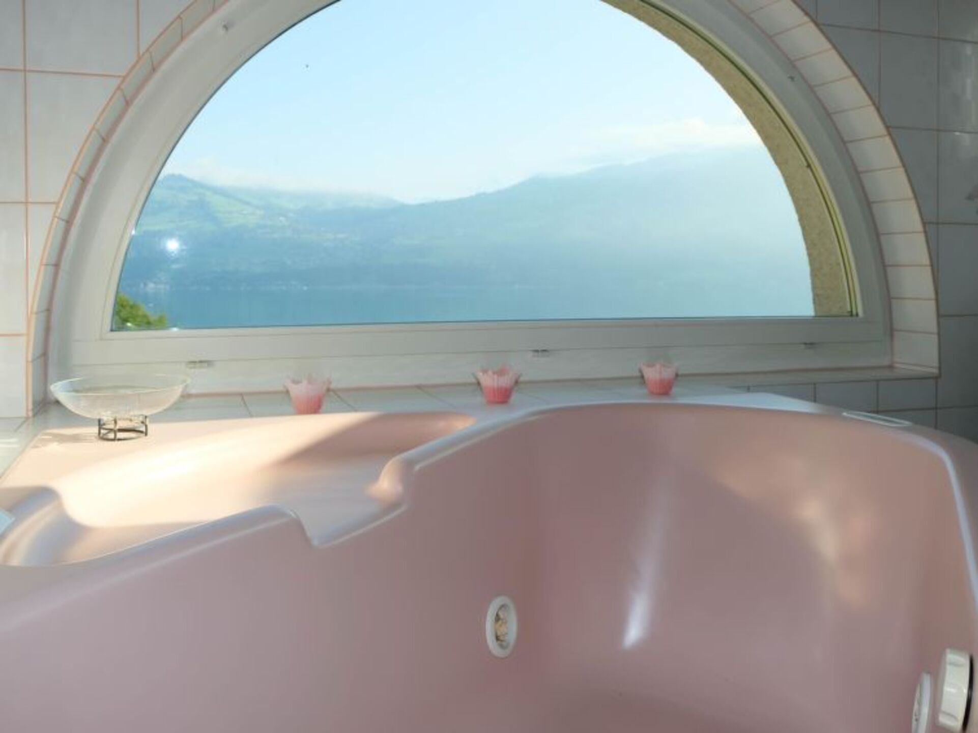 Spiez Dream Home: Vila s 5 spalnicami in bazenom, 1199