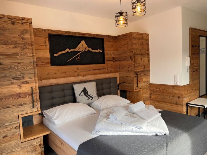 Elegantna vila za dva v Kaprunu, 1165, Kaprun, Austria