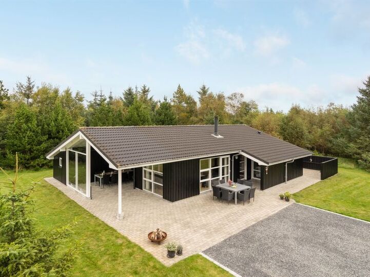Ekskluziven dom na popolni lokaciji, Fjerritslev 1071, Fjerritslev, Denmark
