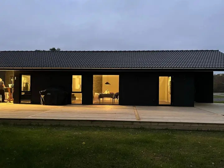 Popoln družinski oddih, Hals 1007