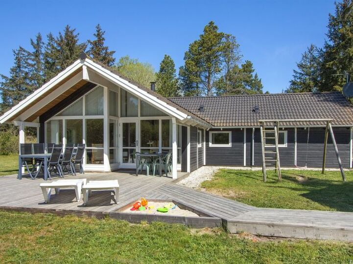 Čas za sprostitev, Hals 1023, Hals, Denmark