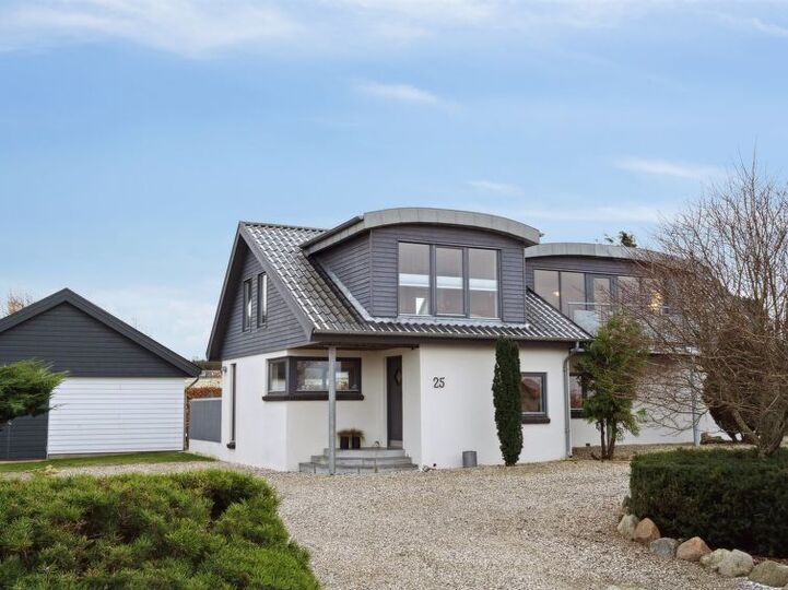 Ekskluziven dom na popolni lokaciji, Allingåbro 1008, Allingåbro, Denmark