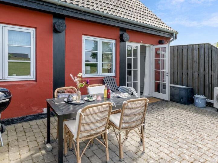 Vaš popoln pobeg, Aakirkeby 1074, Aakirkeby, Denmark