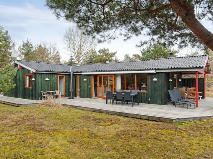 Vaš popoln pobeg, Aakirkeby 1079, Aakirkeby, Denmark