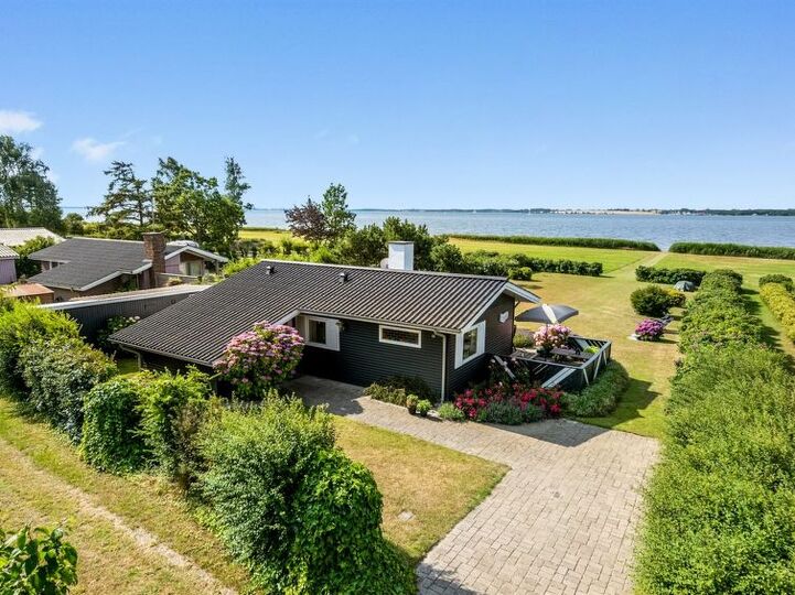 Čarobni družinski spomini, Fejø 1058, Fejø, Denmark