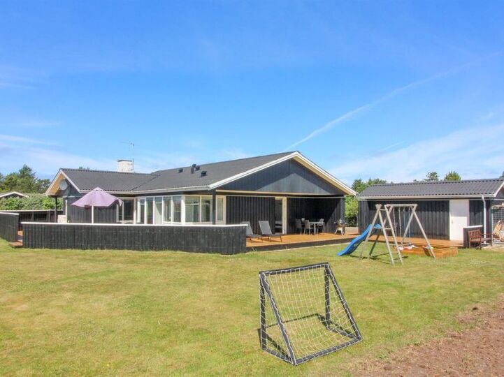 Dom s 5 zvezdicami na vrhunski lokaciji, Løkken 1128, Løkken, Denmark