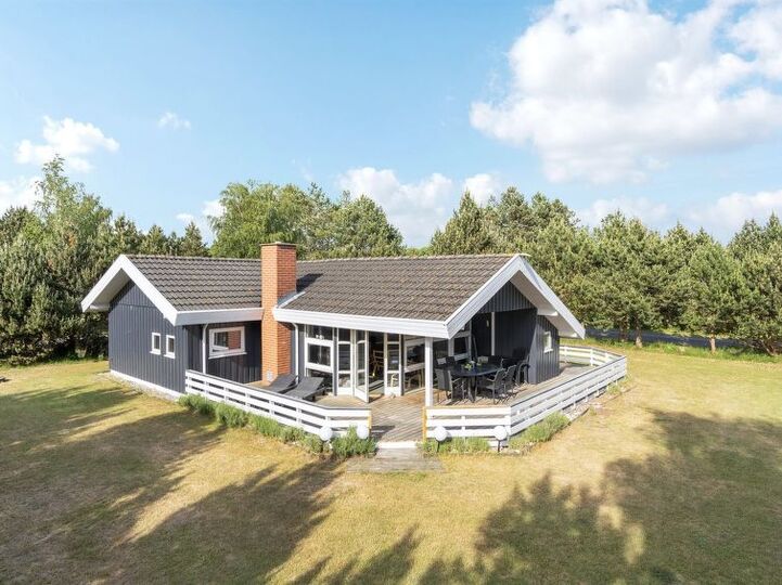 Dom s 5 zvezdicami na vrhunski lokaciji, Rødby 1059, Rødby, Denmark