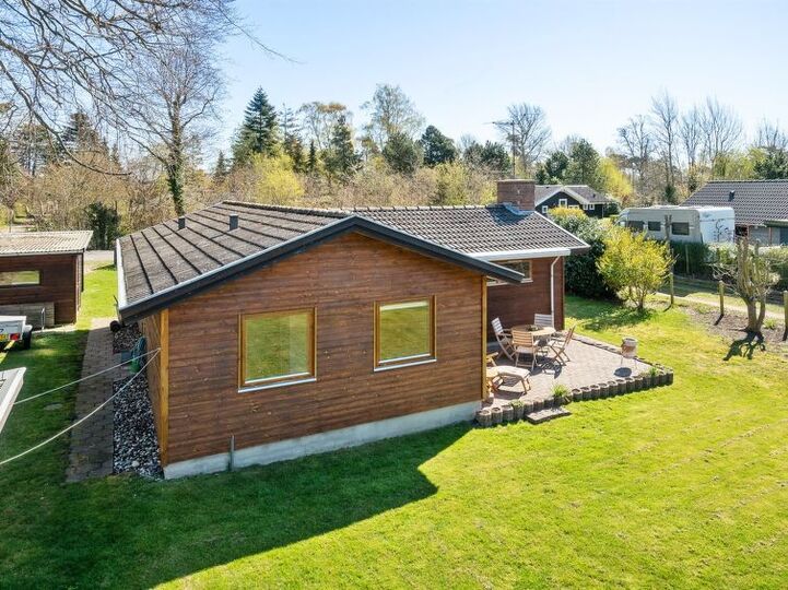 Vaš popoln pobeg, Væggerløse 1093, Væggerløse, Denmark