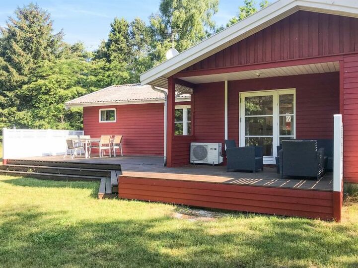 Čarobni družinski spomini, Aakirkeby 1106, Aakirkeby, Denmark