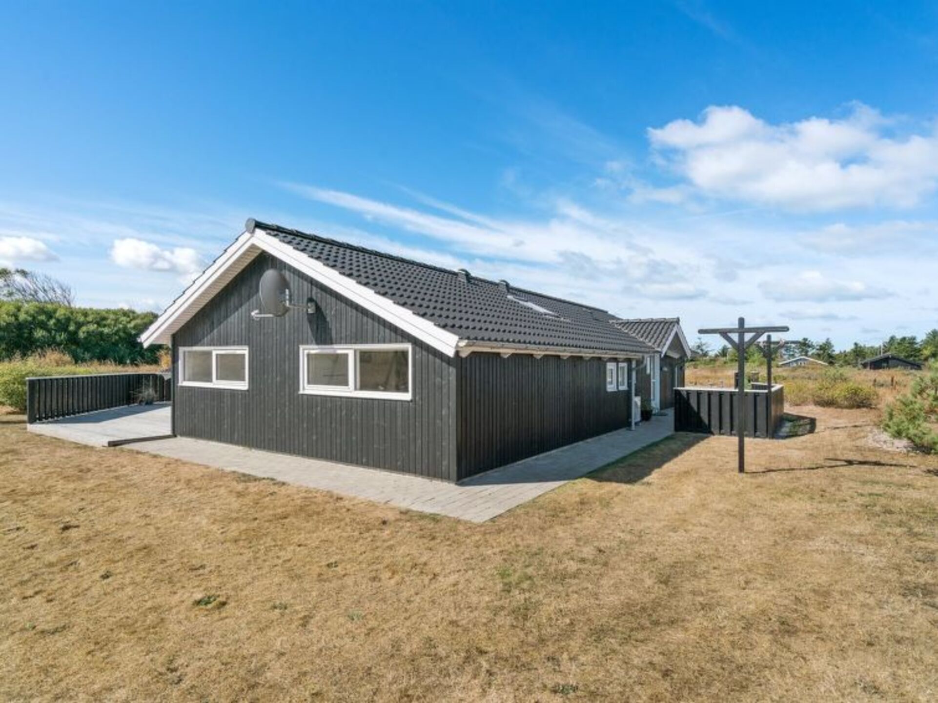 Vaš dom od doma, Hirtshals 1048