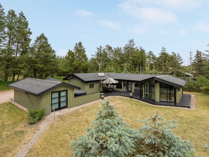 Vaš popoln pobeg, Saltum 1111, Saltum, Denmark