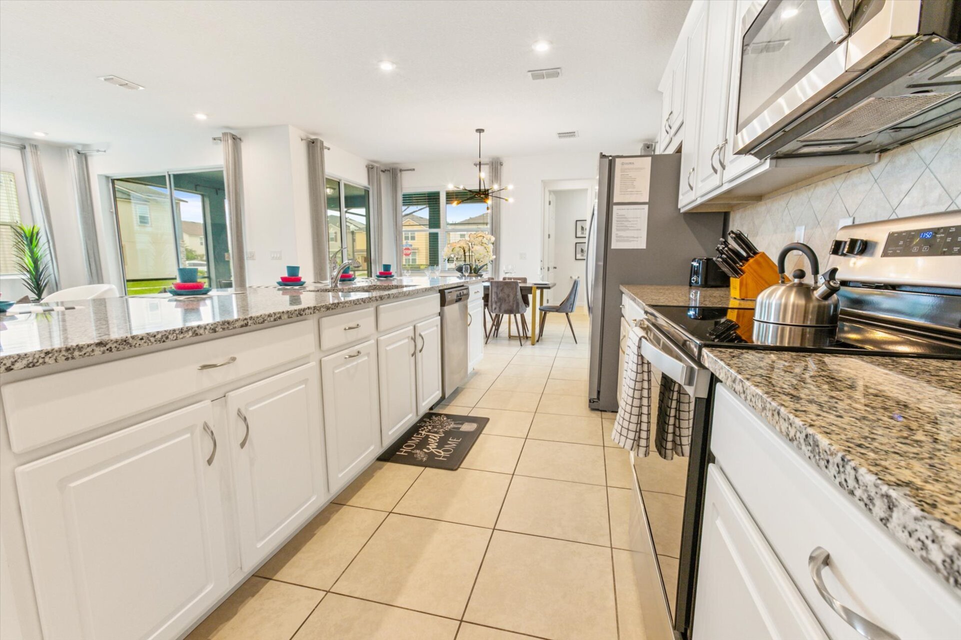 Kitchen (Angle)