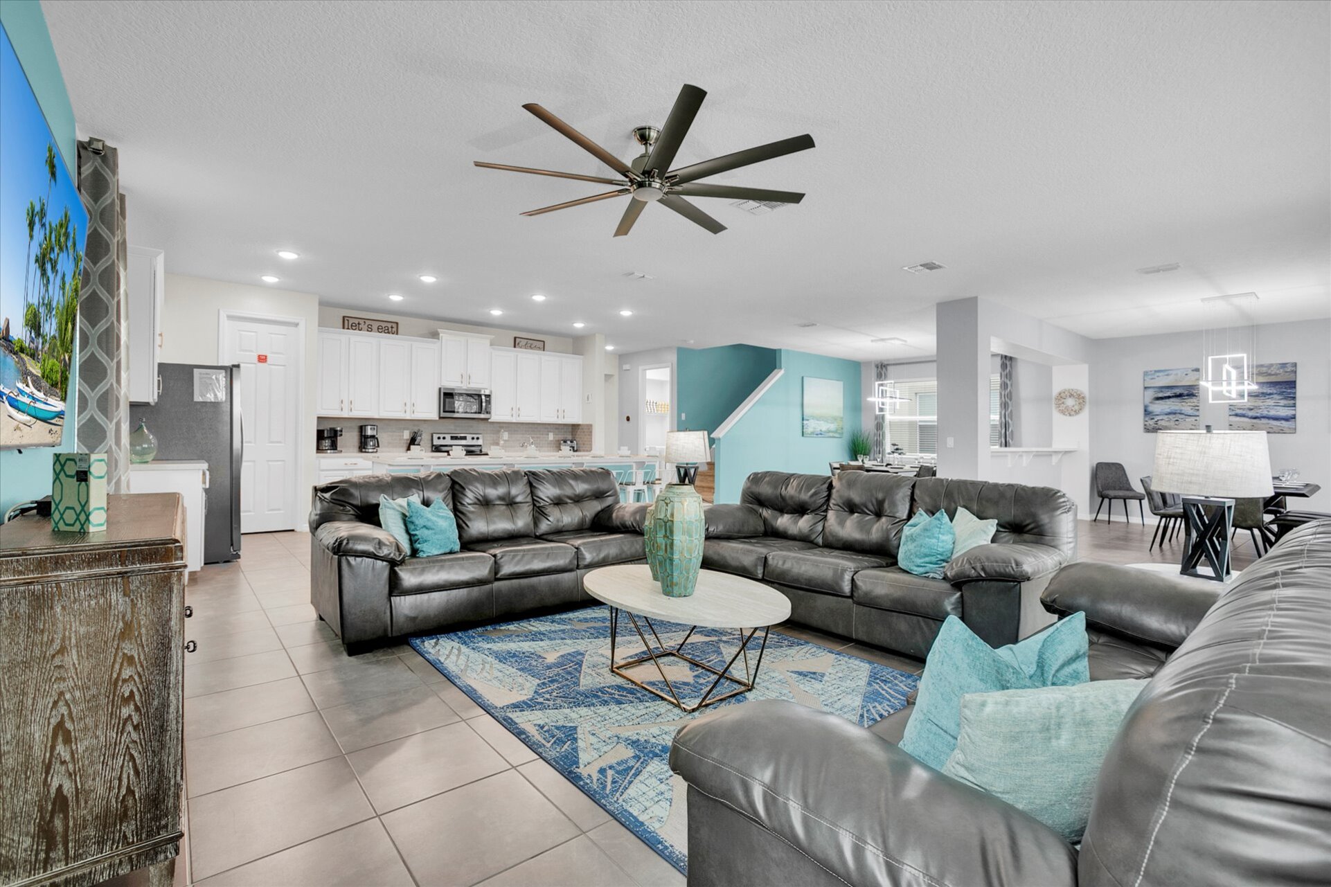 Living Room (Angle)