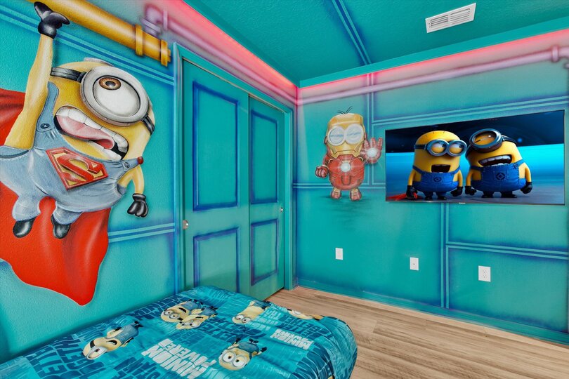 Bedroom 9 - Minions, Twin/Double, 55" Smart TV