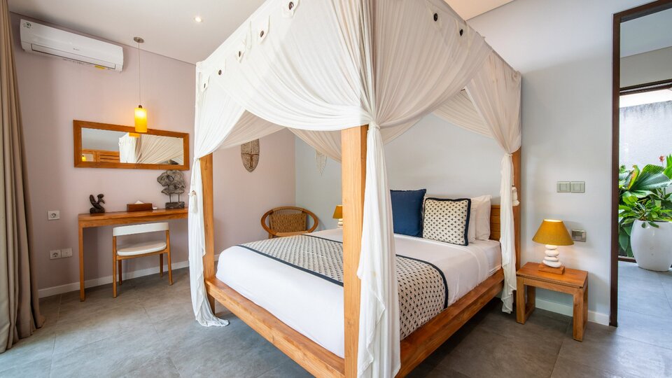 Luksuzna vila s 6 spalnicami v Seminyaku, Bali Villa 2245