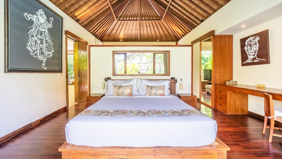 Najemite svojo lastno zasebno vilo s 5 zvezdicami v Seminyaku po najboljši ceni, Bali Villa 2246