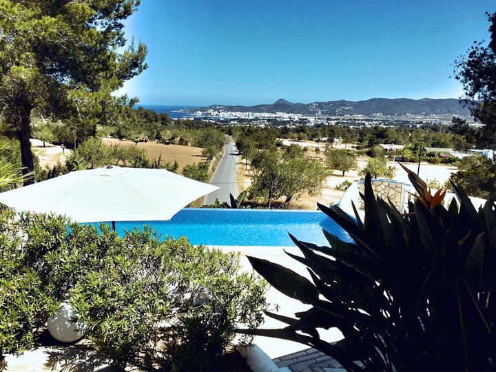 Osupljiva vila s 5 spalnicami, vila Ibiza 1308, Ibiza, Spain