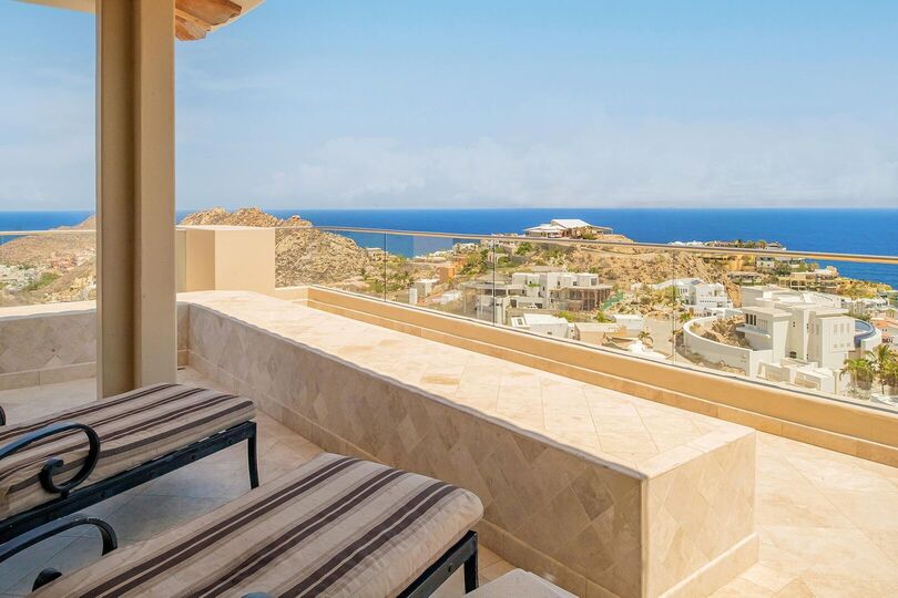 Doživite neprekosljivo luksuzno vilo v Cabo San Lucas Villa 1053