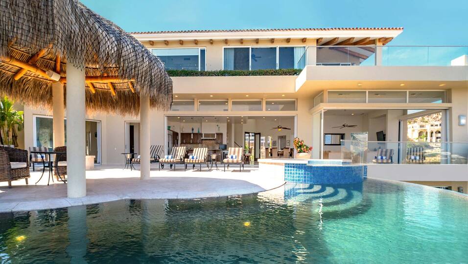 Doživite neprekosljivo luksuzno vilo v Cabo San Lucas Villa 1053
