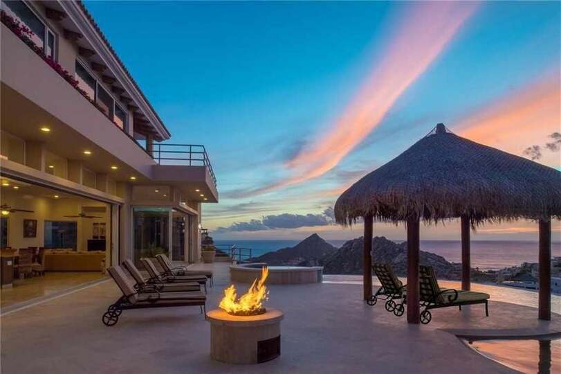 Doživite neprekosljivo luksuzno vilo v Cabo San Lucas Villa 1053