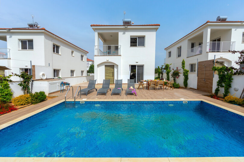 Osupljiva vila s panoramskim razgledom na zaliv Ayia Napa, vila Ayia Napa 1389