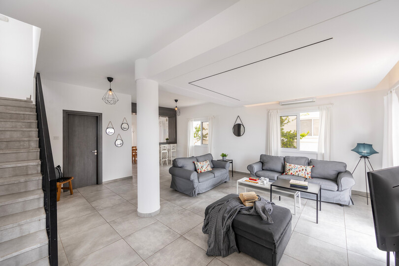 Osupljiva vila s panoramskim razgledom na zaliv Ayia Napa, vila Ayia Napa 1389