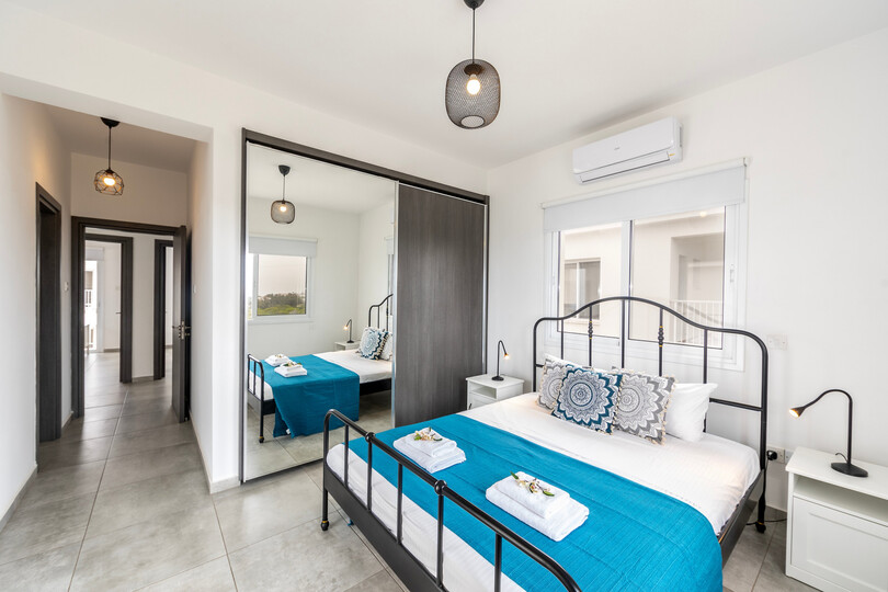 Osupljiva vila s panoramskim razgledom na zaliv Ayia Napa, vila Ayia Napa 1389
